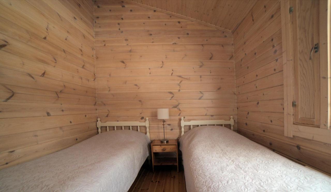 Pukinsaaren Camping Kristinestad Esterno foto