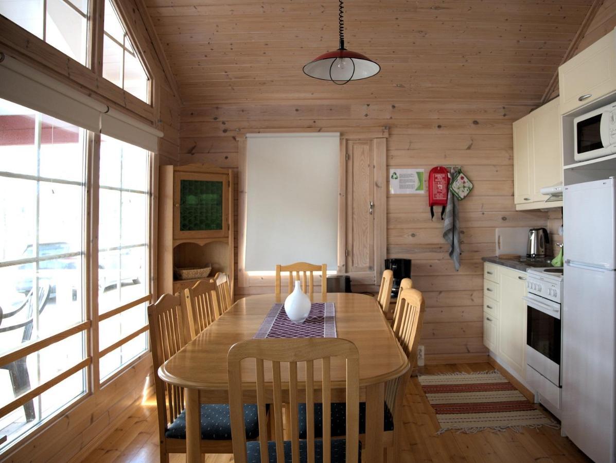 Pukinsaaren Camping Kristinestad Esterno foto